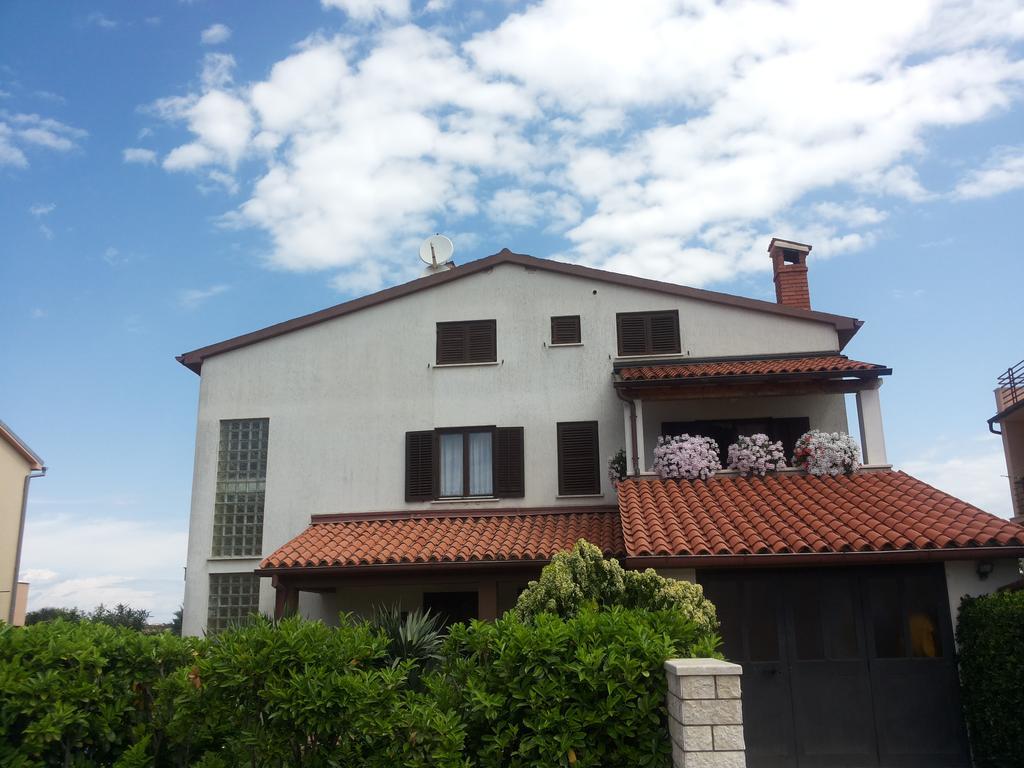 Bed & Breakfast Banjole Exterior photo