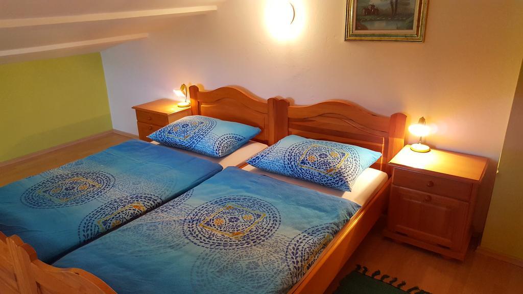 Bed & Breakfast Banjole Exterior photo